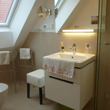 2 Ostsee-wellness-landhaeuser Sauna, Dampfbad, Jacuzzi