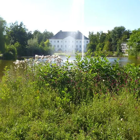 Vakantiehuis 2 Ostsee-wellness-landhaeuser Sauna, Dampfbad, Jacuzzi