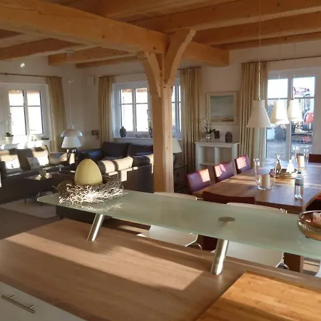 Vakantiehuis 2 Ostsee-wellness-landhaeuser Sauna, Dampfbad, Jacuzzi Groß Schwansee