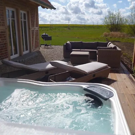 2 Ostsee-wellness-landhaeuser Sauna, Dampfbad, Jacuzzi * Groß Schwansee